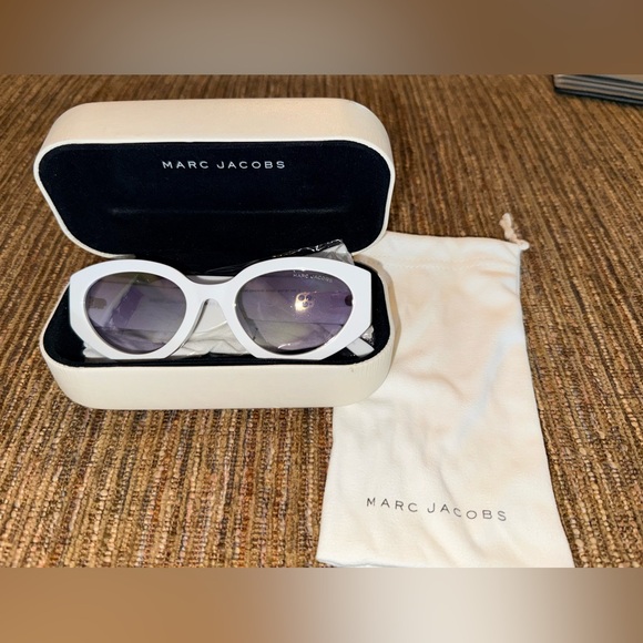 Marc Jacobs Accessories - Marc Jacob’s sunglasses